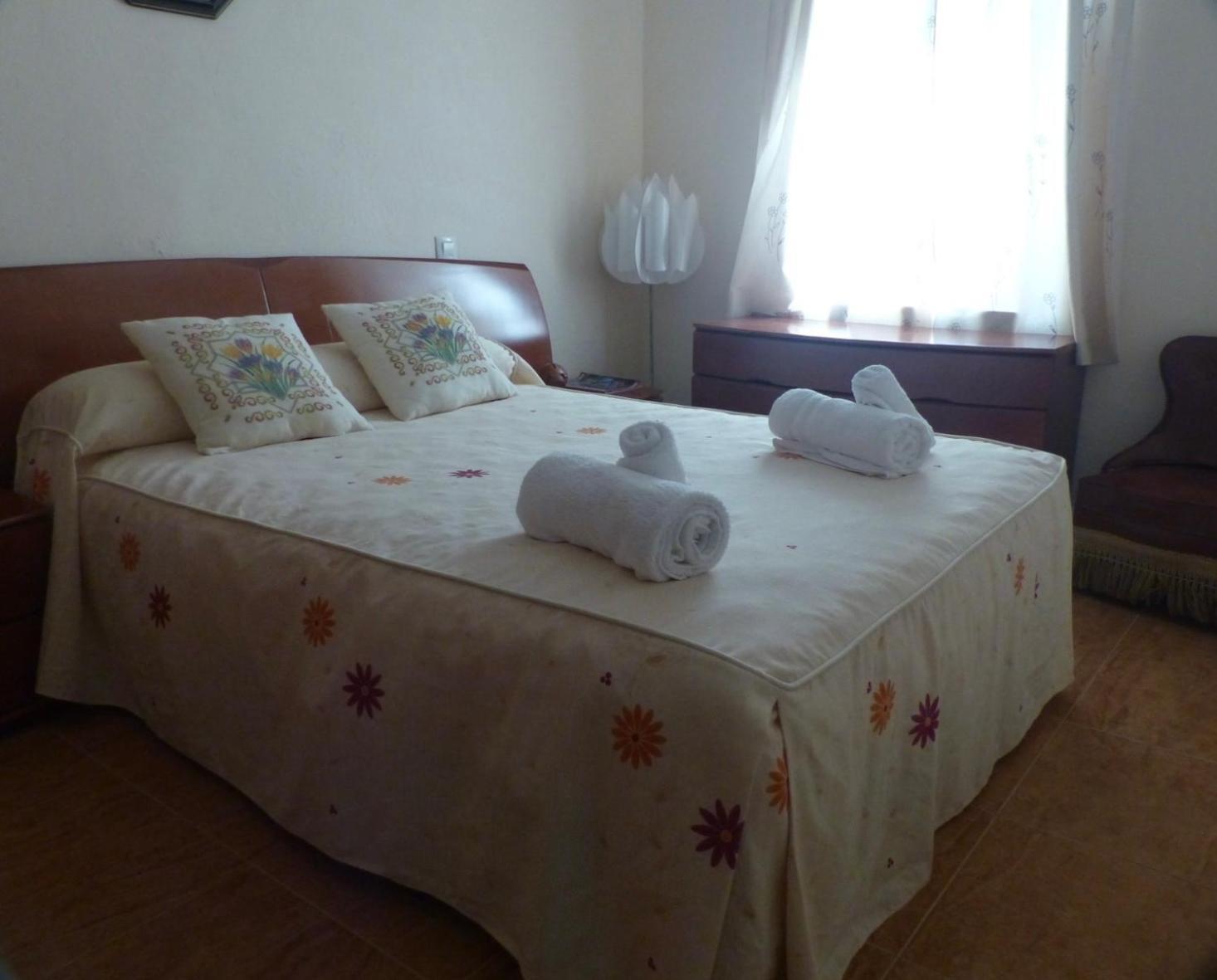 Casa Pilar Villa Guadalcanal Ngoại thất bức ảnh